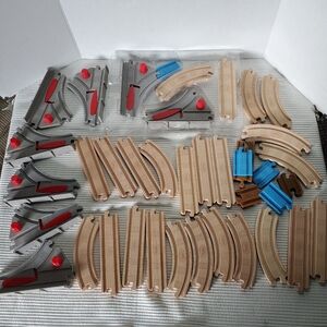 Thomas The Tank Engine Train Track 38 Pieces 2017 Wood Curve Switch Straight